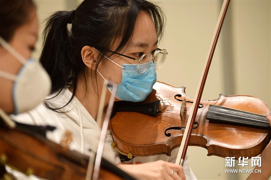 (新華視界)(3)奏響春之聲