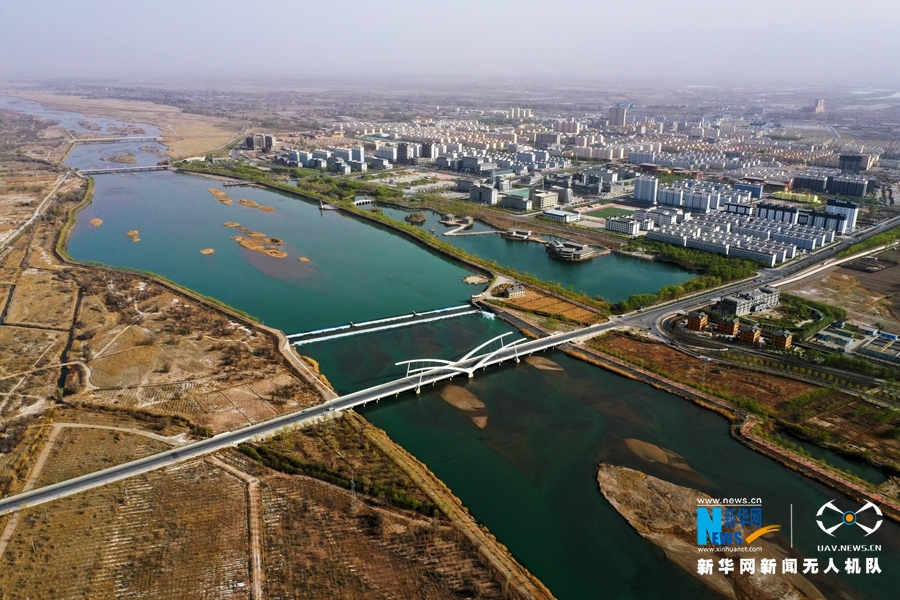 【“飛閱”中國】航拍甘肅高臺：綠染“戈壁水鄉”