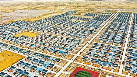 走向我們的小康生活丨黃花灘盛開幸?；?>
        </a><em>走向我們的小康生活丨黃花灘盛開幸?；?/em></li>
    <li><a  target=