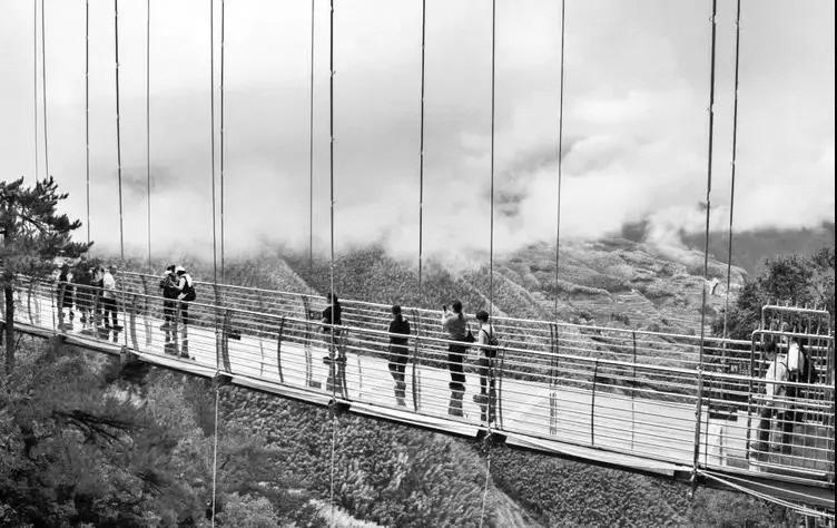 官鵝溝大景區鵝嫚溝恢復開放