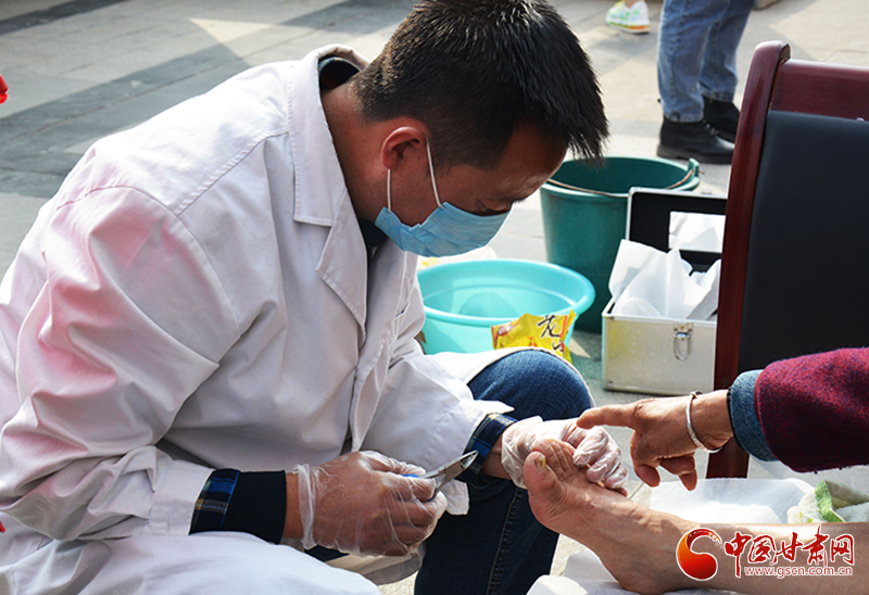 九九重陽時 暖暖節日情——涇川縣重陽節孝老敬親文明實踐活動側記