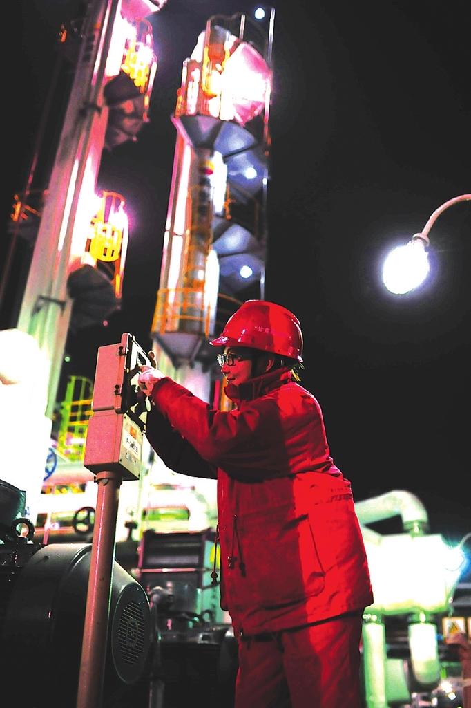 蘭州熱電公司提前開閘送熱鍋爐、管網運行狀況良好