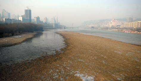 市民：黃河水位大降會不會影響供水？ 水務部門：枯水期流量偏小屬于正?，F象