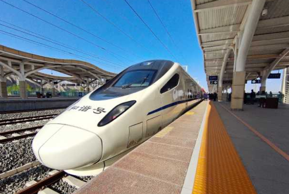 中衛(wèi)至西安首開(kāi)直達(dá)動(dòng)車近11小時(shí)車程縮短為4小時(shí)