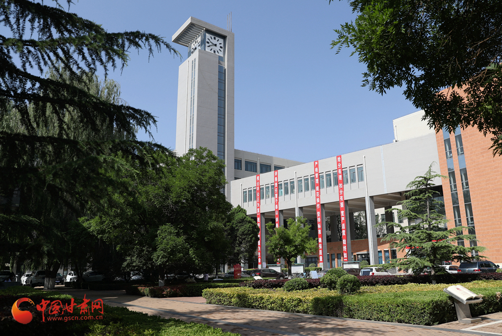 西北師大附中一線名師分析試卷穩中有新