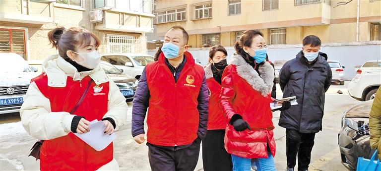 【新春走基層】解決雞毛蒜皮 感受社區(qū)“微幸?！?>
        </a><em>【新春走基層】解決雞毛蒜皮 感受社區(qū)“微幸?！?/em></li>
    <li><a  target=