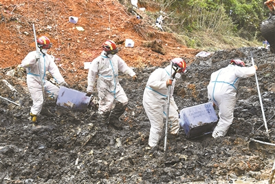 1648507686316630.jpg wKinmmJB-A2AWaNKAAJiURUNPgM406.jpg