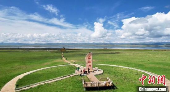 2024年6月，甘肅甘南州碌曲縣尕海湖。(資料圖)高瑩 攝