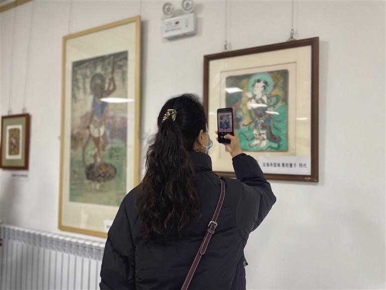 蘭州七里河區舉行敦煌巖彩畫書畫藝術展