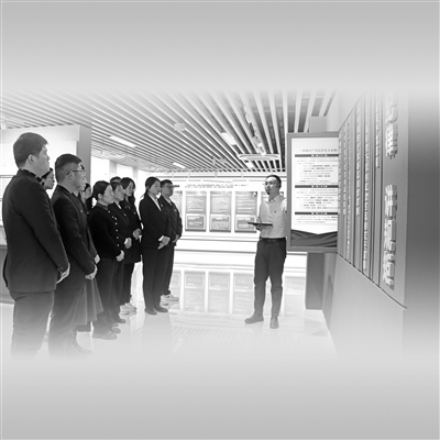 1736726109366869.jpg 44.jpg